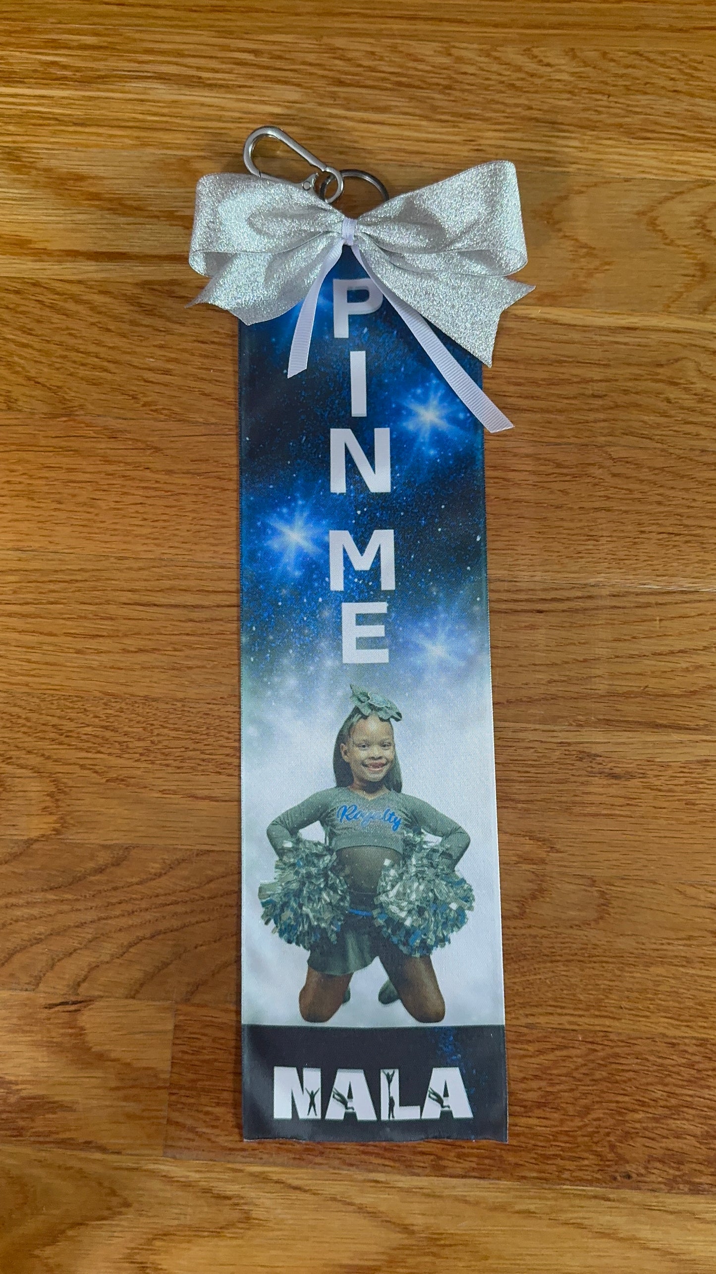 Custom "Pin Me" Ribbon